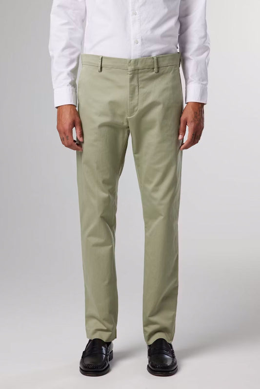 NN07 Theo 1420 Chino 34L Oil Green
