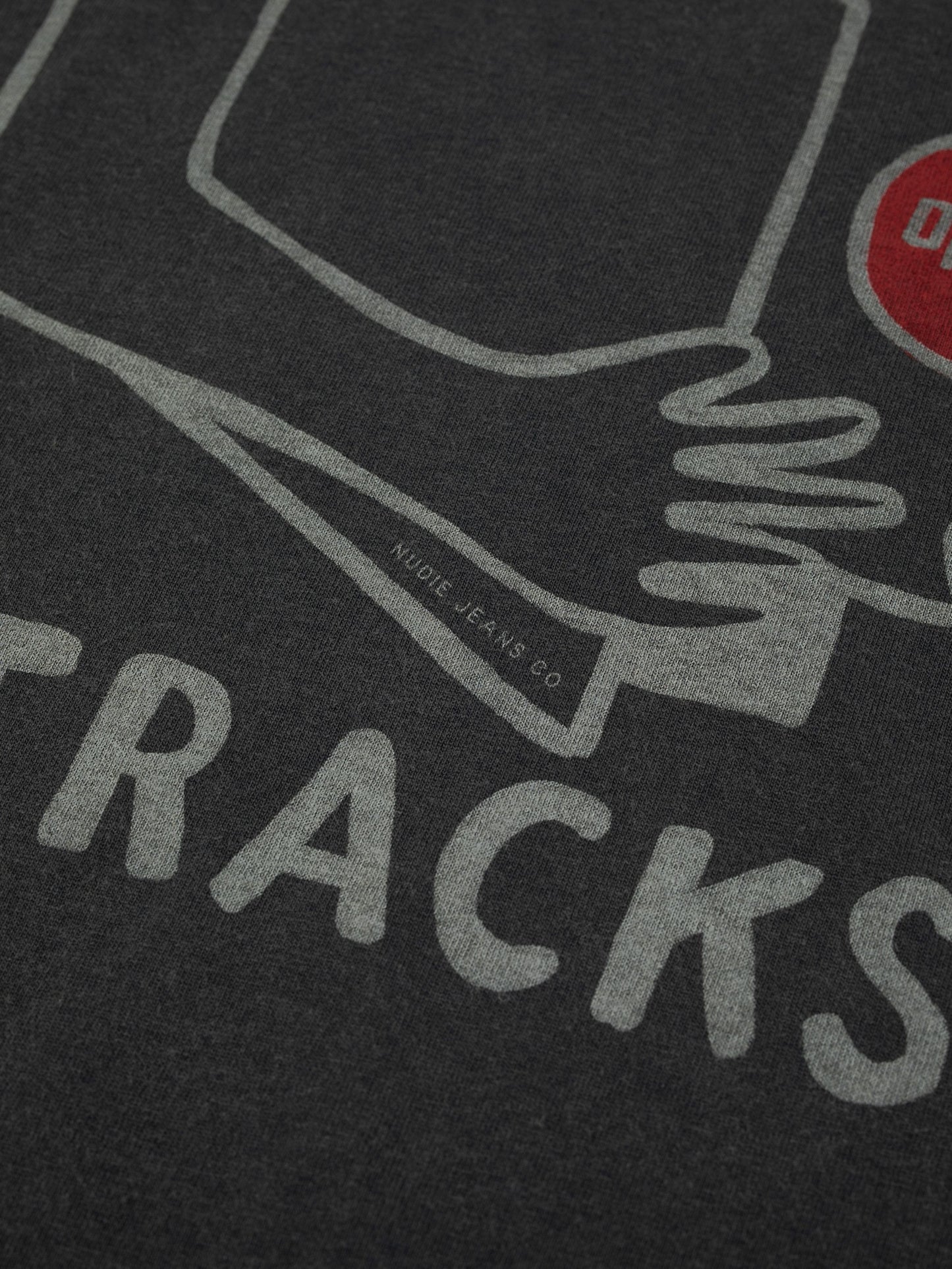 Nudie Jeans Roy Hidden Track Tee Antracite