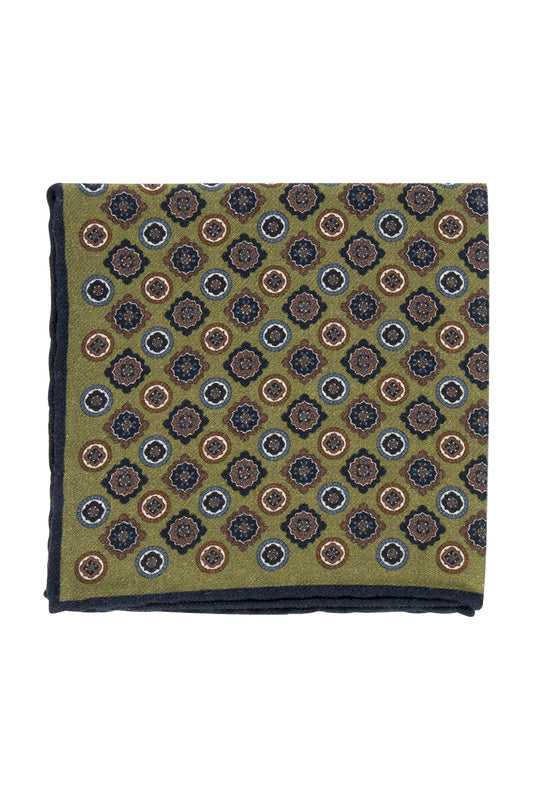 Hemley Wool Green Shield Geometric Pattern Hank