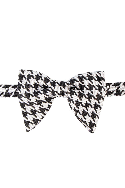 Cantini Anastasia Dracula Woven Silk Bow Tie Black/White