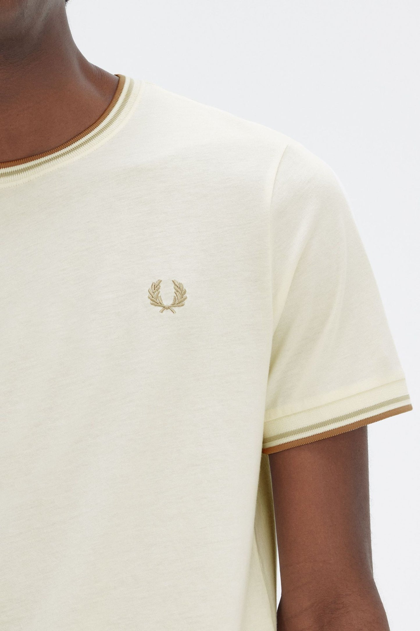 Fred Perry Twin Tipped SS Tee Ecru/Honeycomb