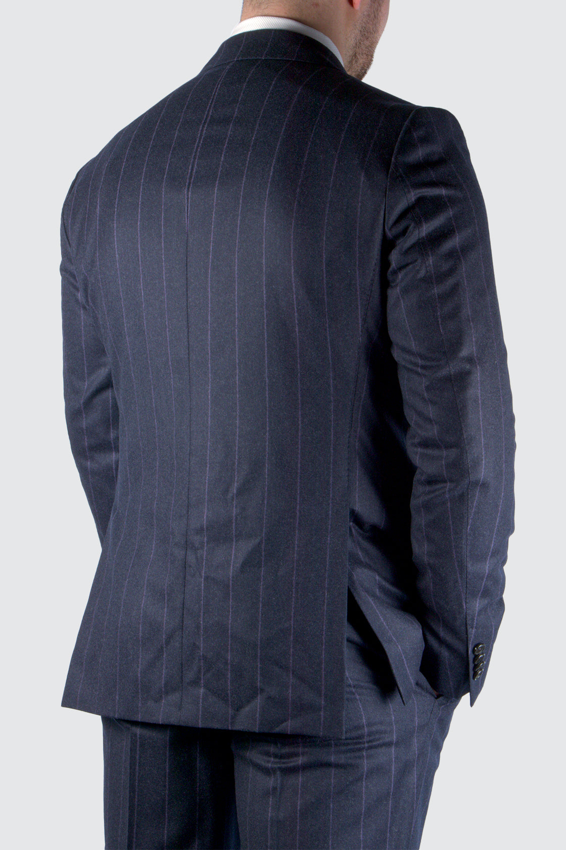 Eduard Dressler Safir Janis Suit Purple Pin