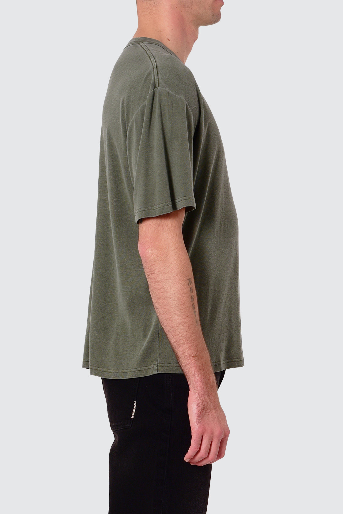 Neuw Cave Pima Tee Military