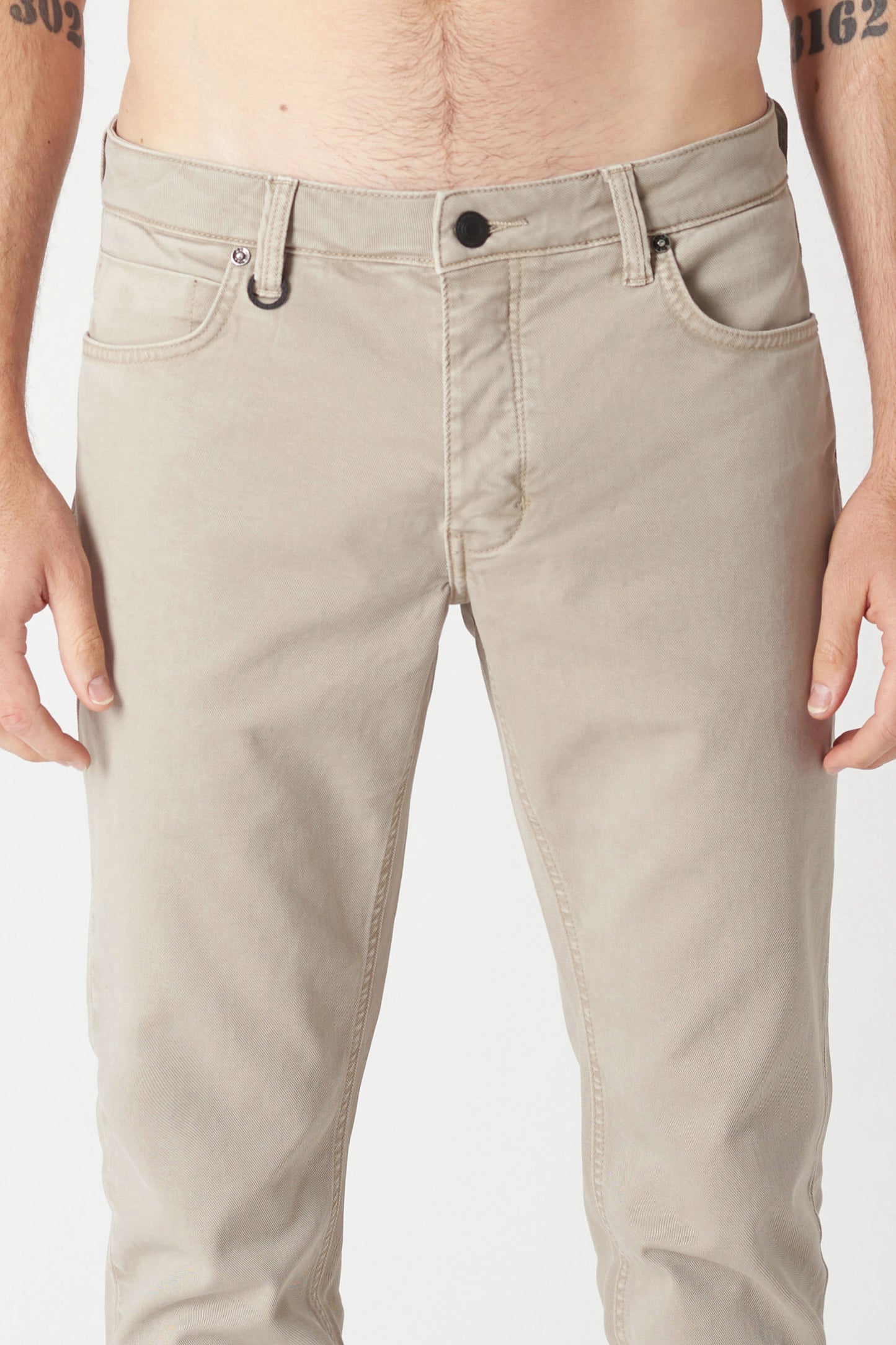 Neuw Lou Slim Twill Jean 32L Latte