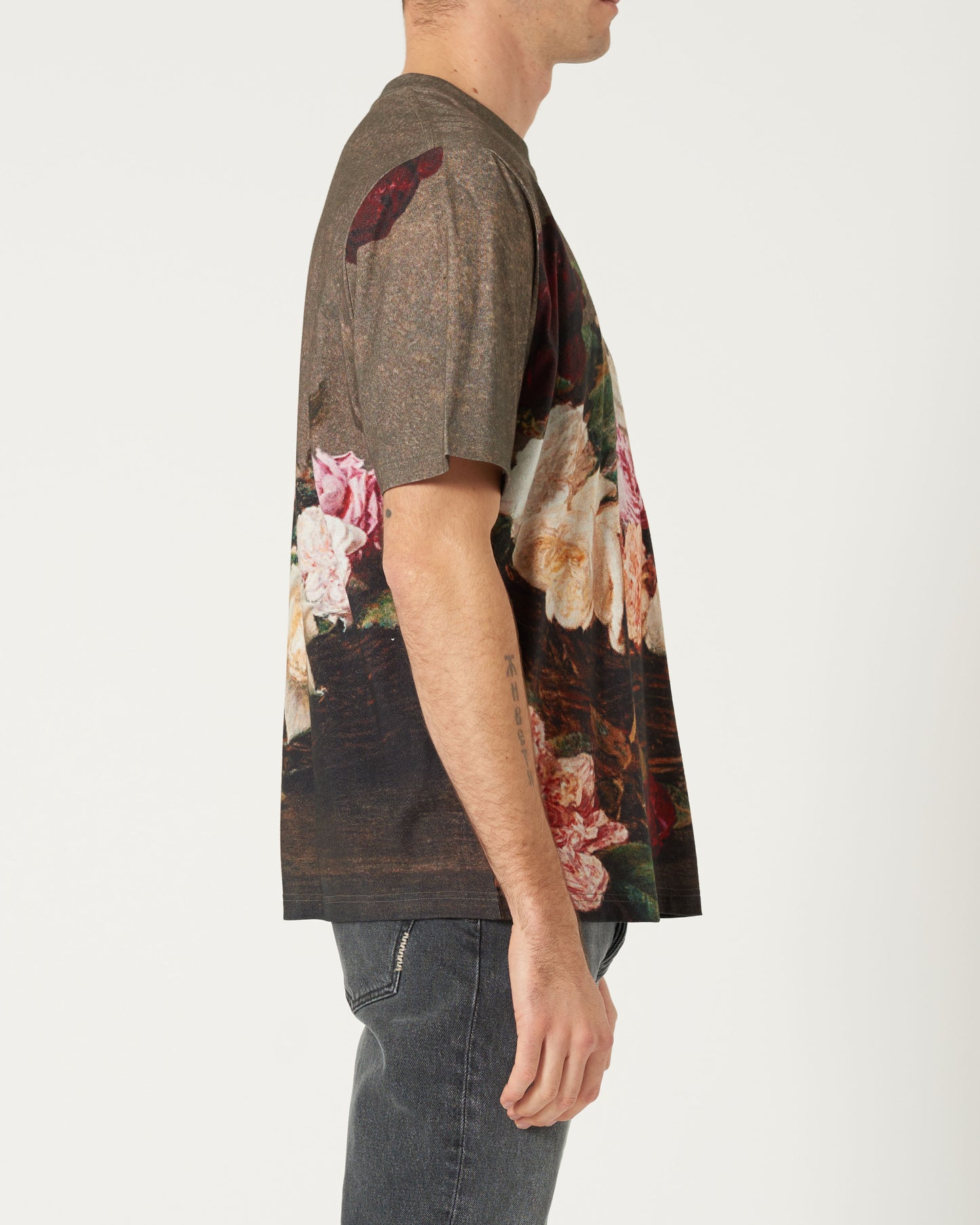 Neuw New Order Samo Roses Tee Olive