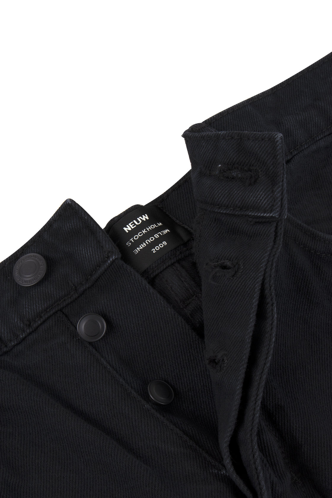 Neuw Studio Relaxed Jean 32L Black