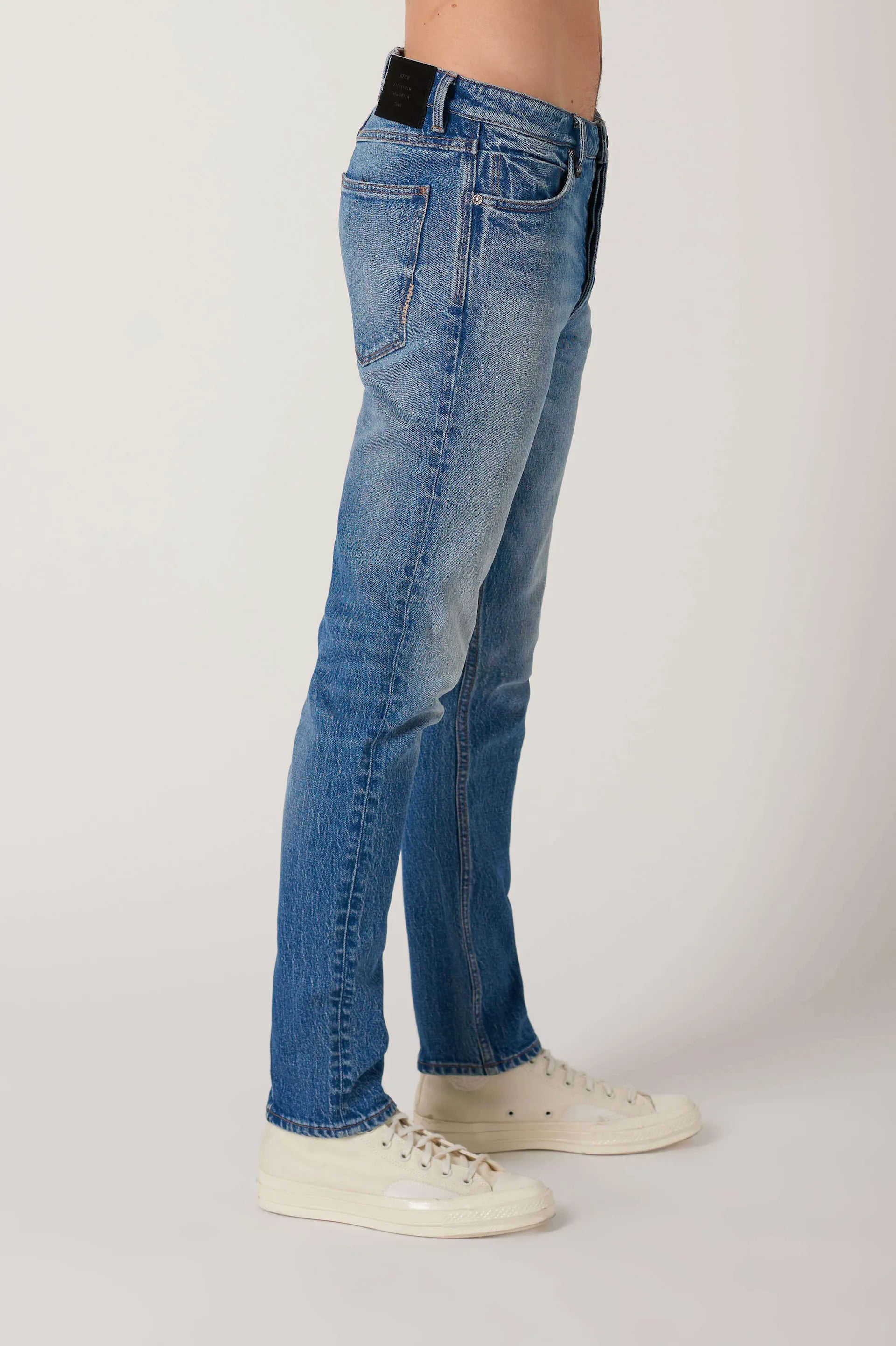 Neuw Ray Tapered Model Jean 32L Vint. Blue