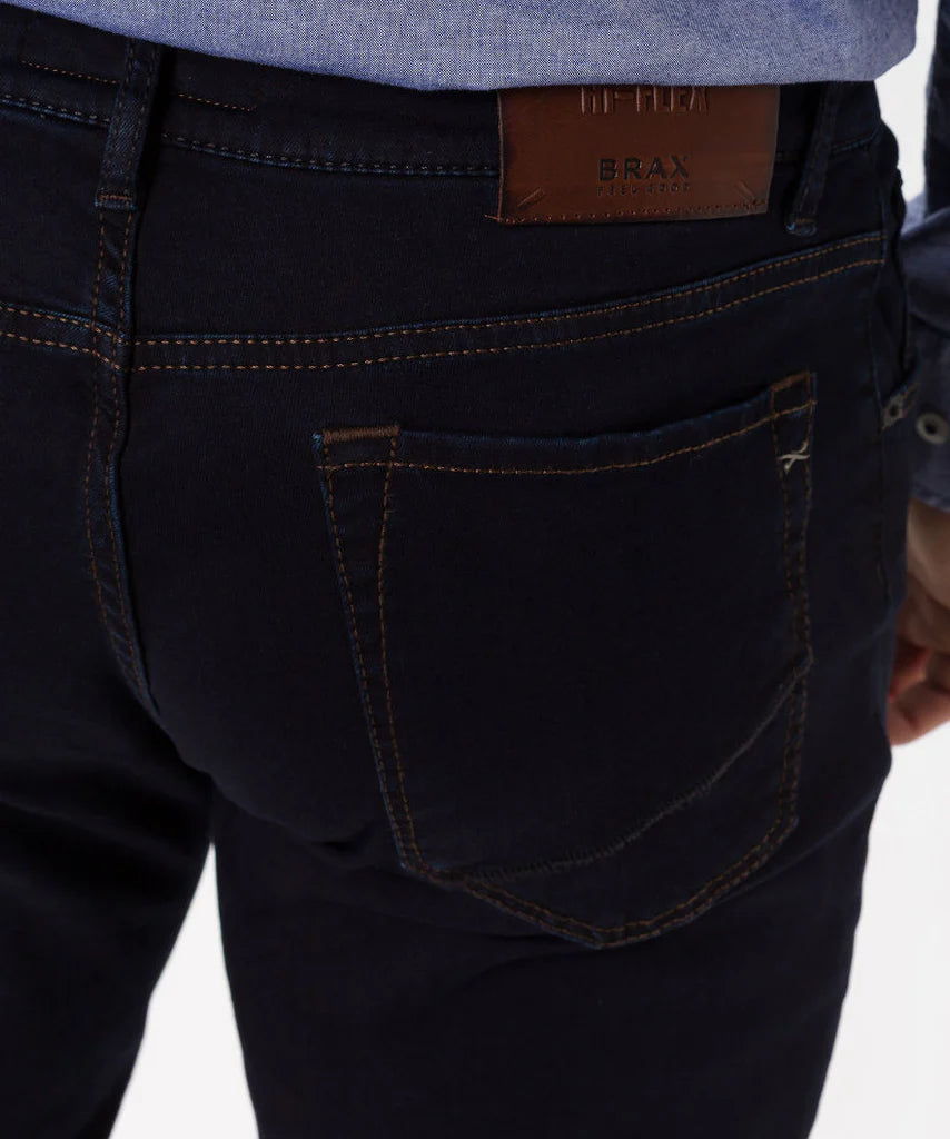 Brax Chuck Jean 32L Dark Blue