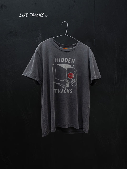 Nudie Jeans Roy Hidden Track Tee Antracite