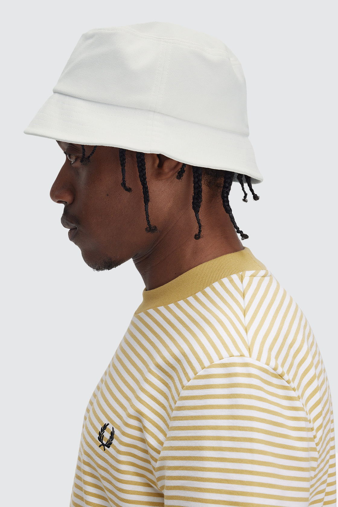 Fred Perry Pique Bucket Hat White & Honeycomb White