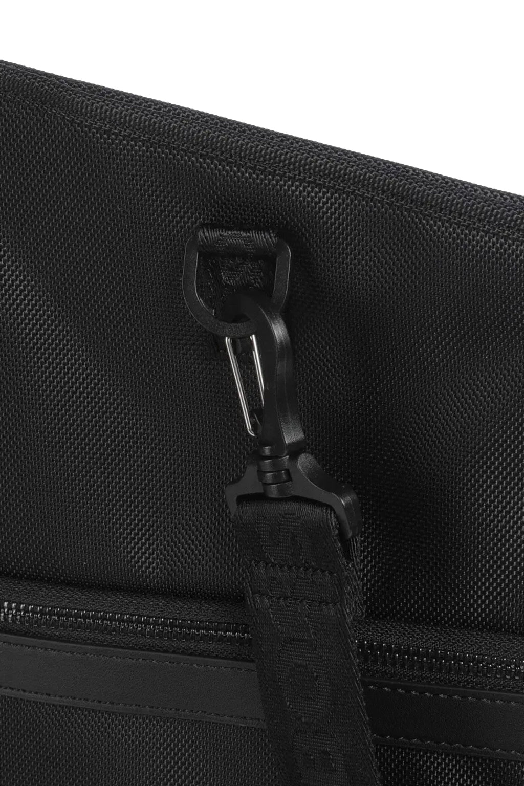 Hugo Boss Ray Suit Carrier Leather Black