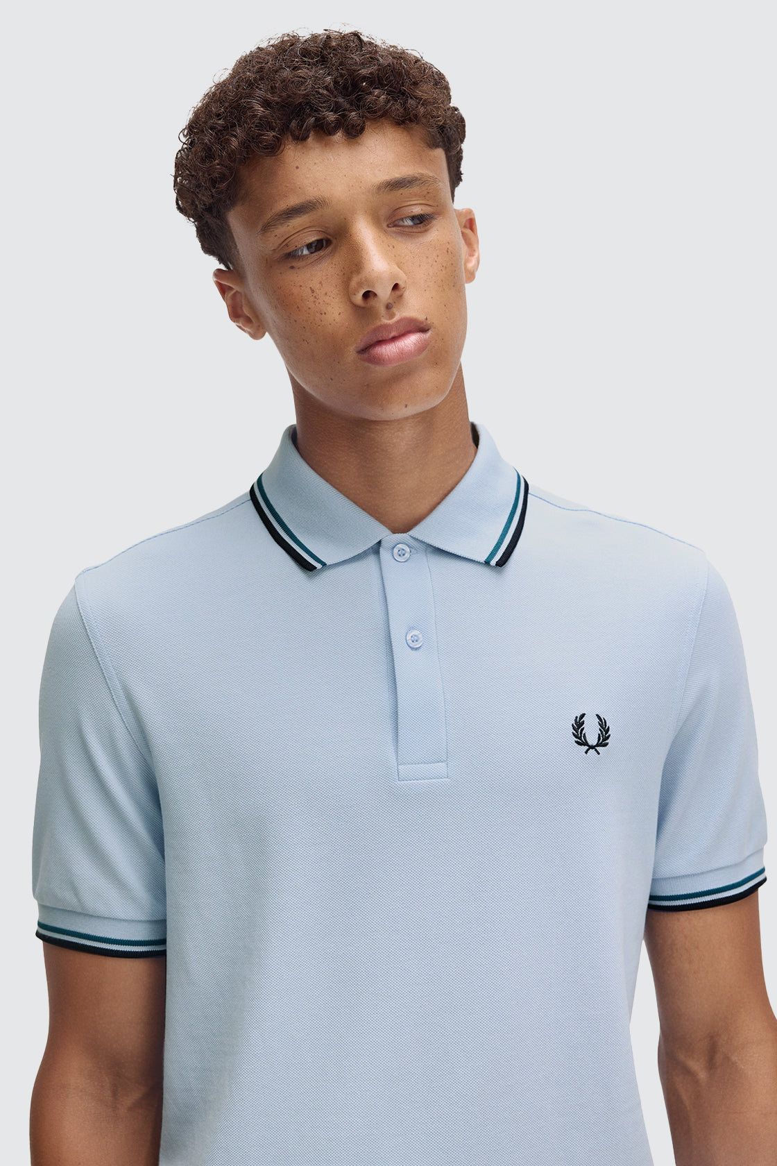 Fred Perry Twin Tipped Polo Smoke, Blue & Navy