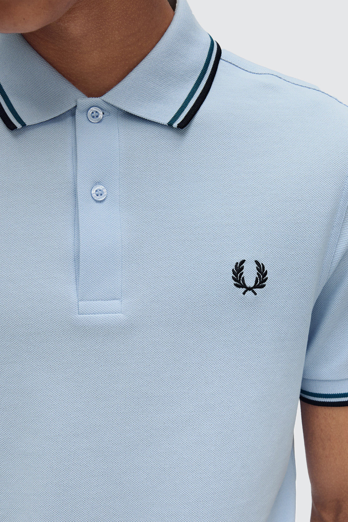 Fred Perry Twin Tipped Polo Smoke, Blue & Navy