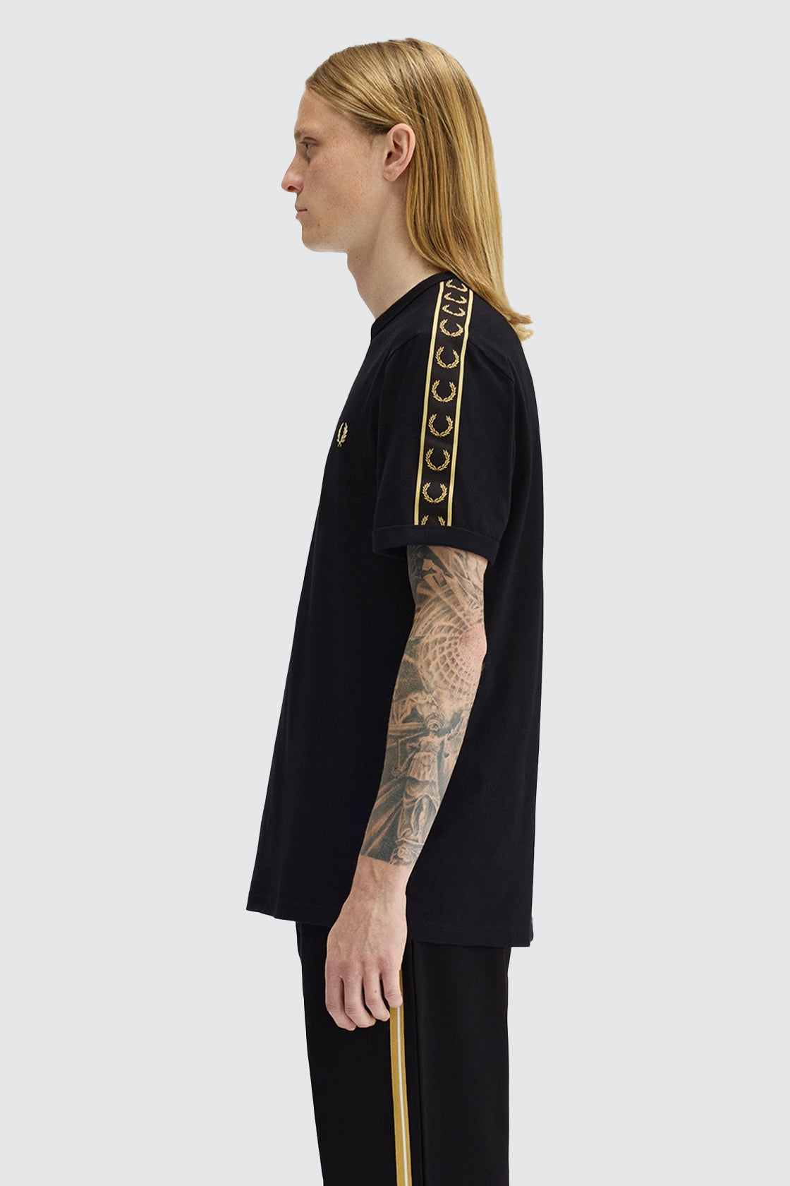 Fred Perry Contrast Tape Ringer Tee Black/Champagne