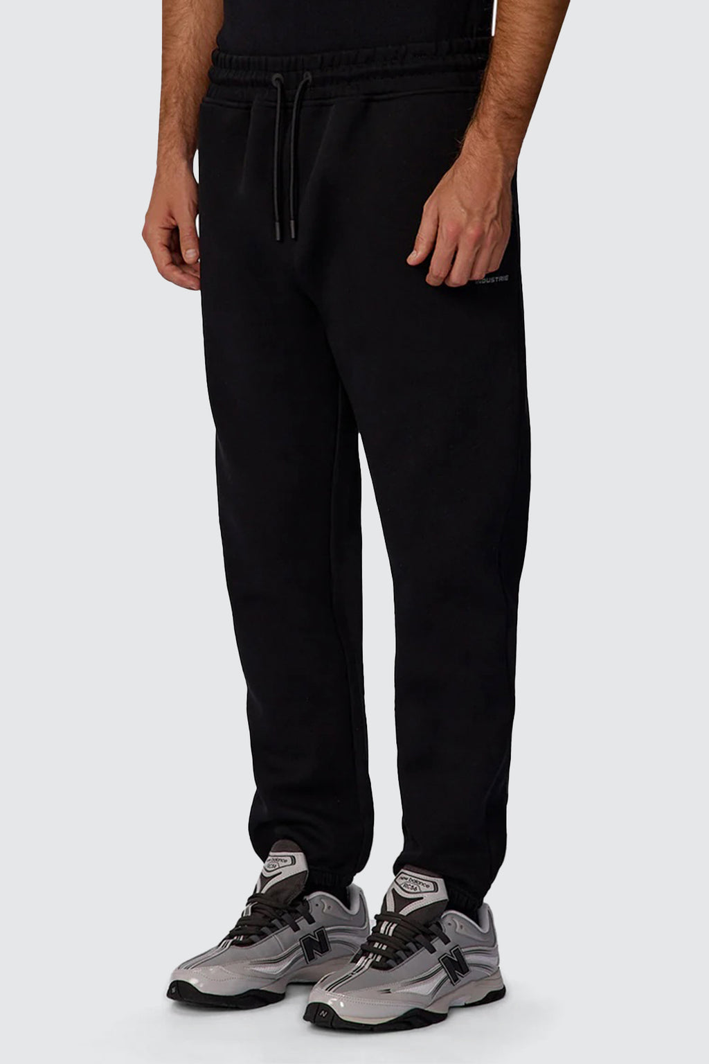 Industrie The Tech Del Sur Trackpant Solid Black