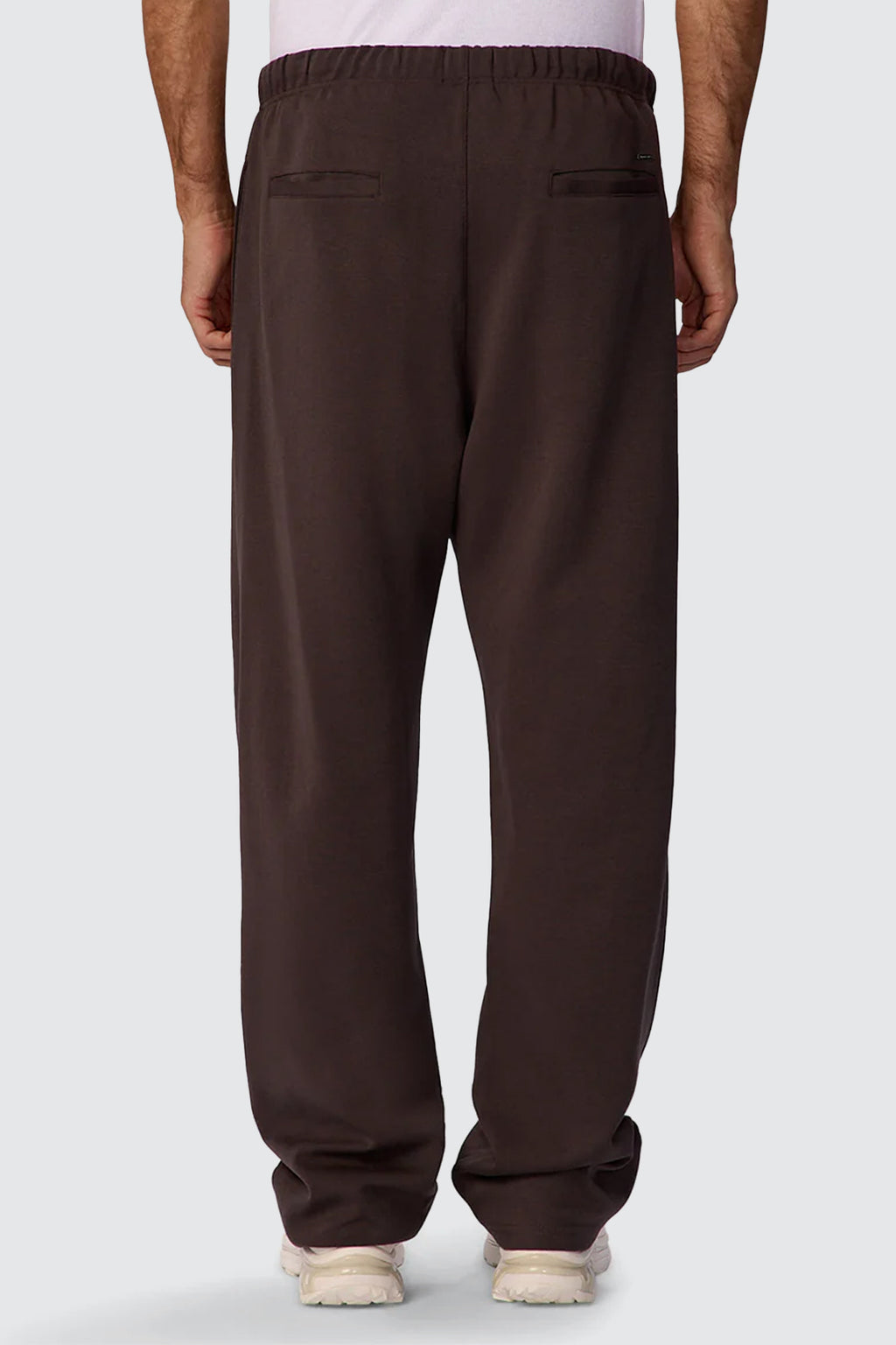 Industrie Astoria Luxe Tech Trackpant Umber