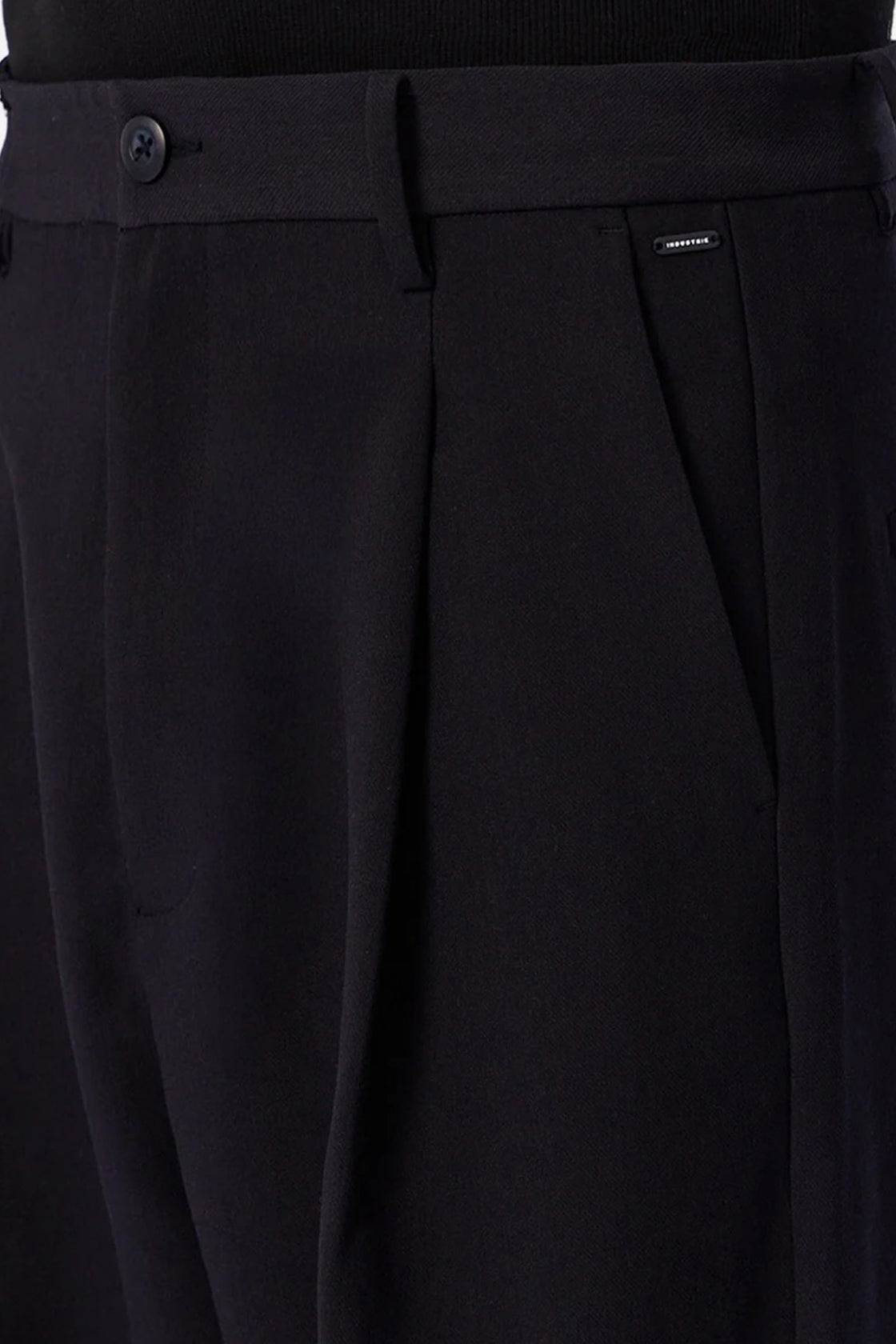 Industrie The Light Weight Classic Fit Lusso Pant Navy