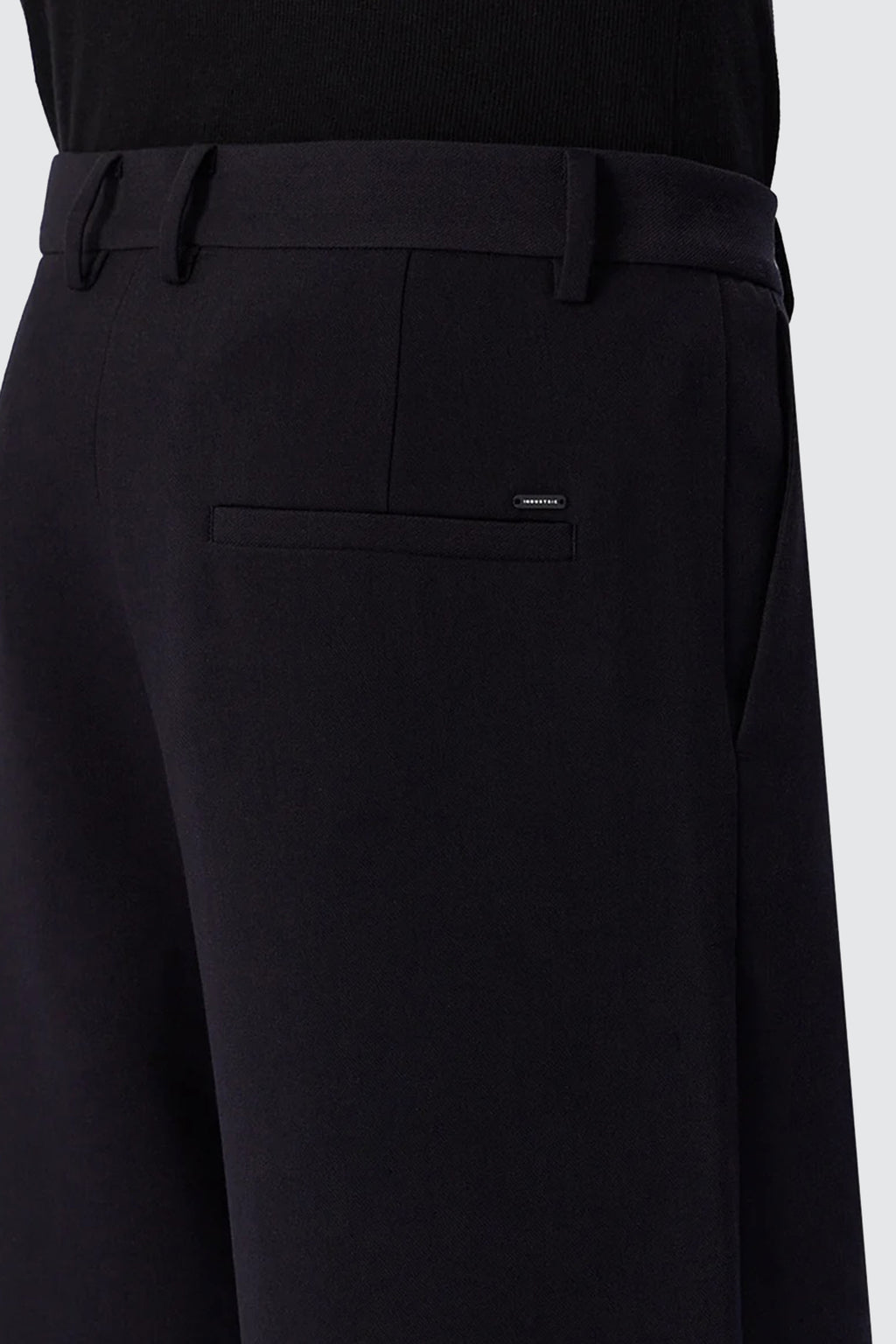 Industrie The Light Weight Classic Fit Lusso Pant Navy