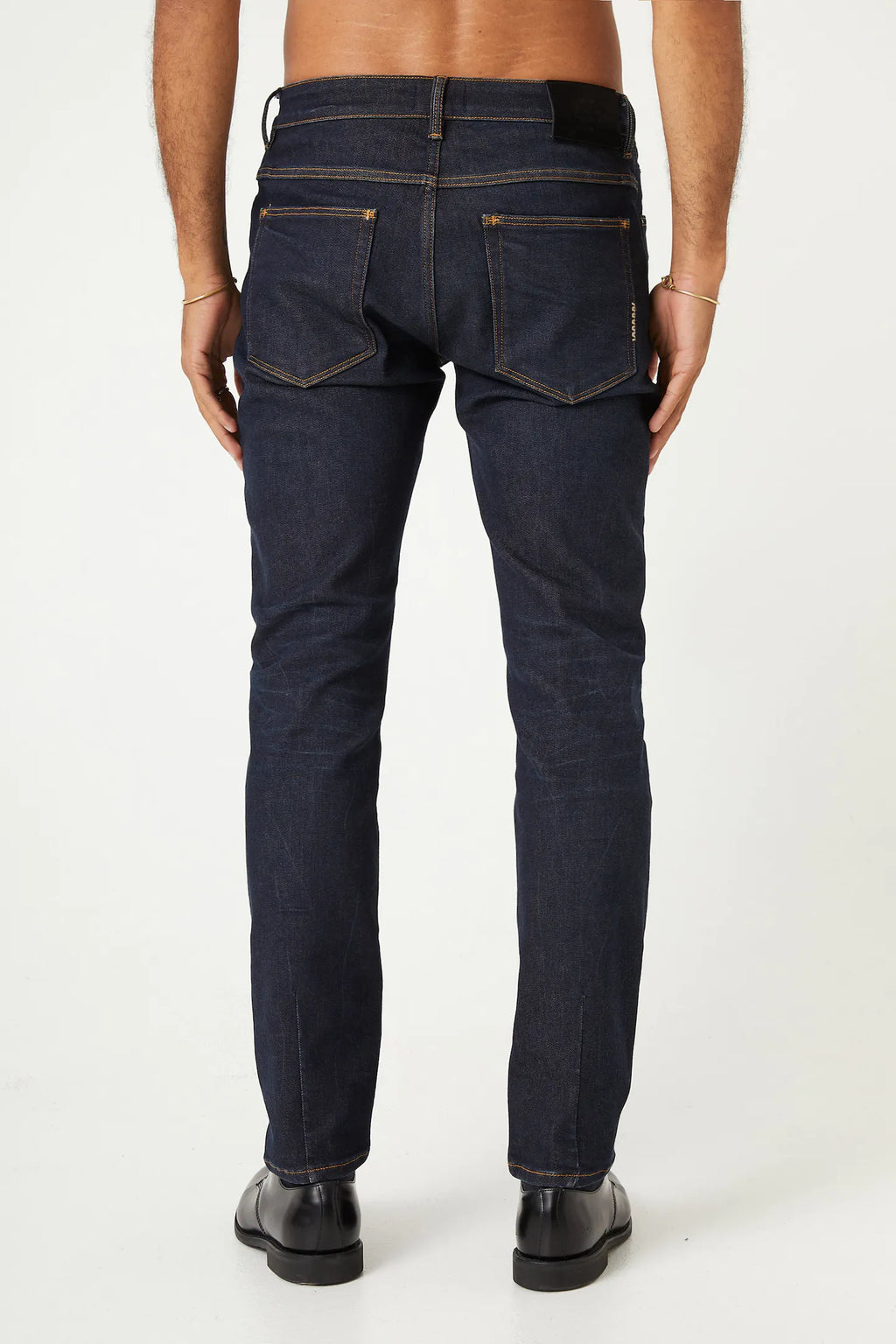 Neuw Lou Slim Typecast Jean 32L