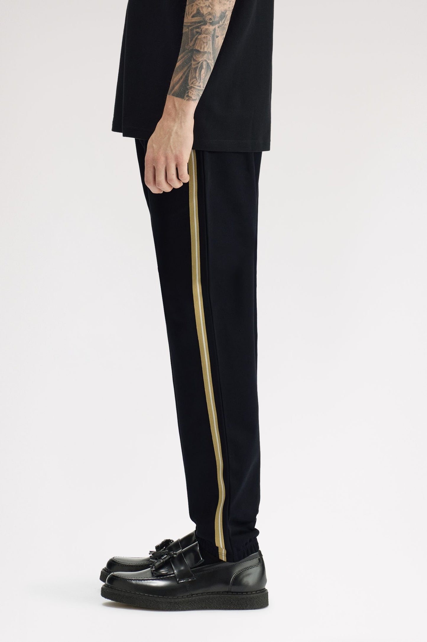 Fred Perry Stripe Tape Track Pant Black/Champagne
