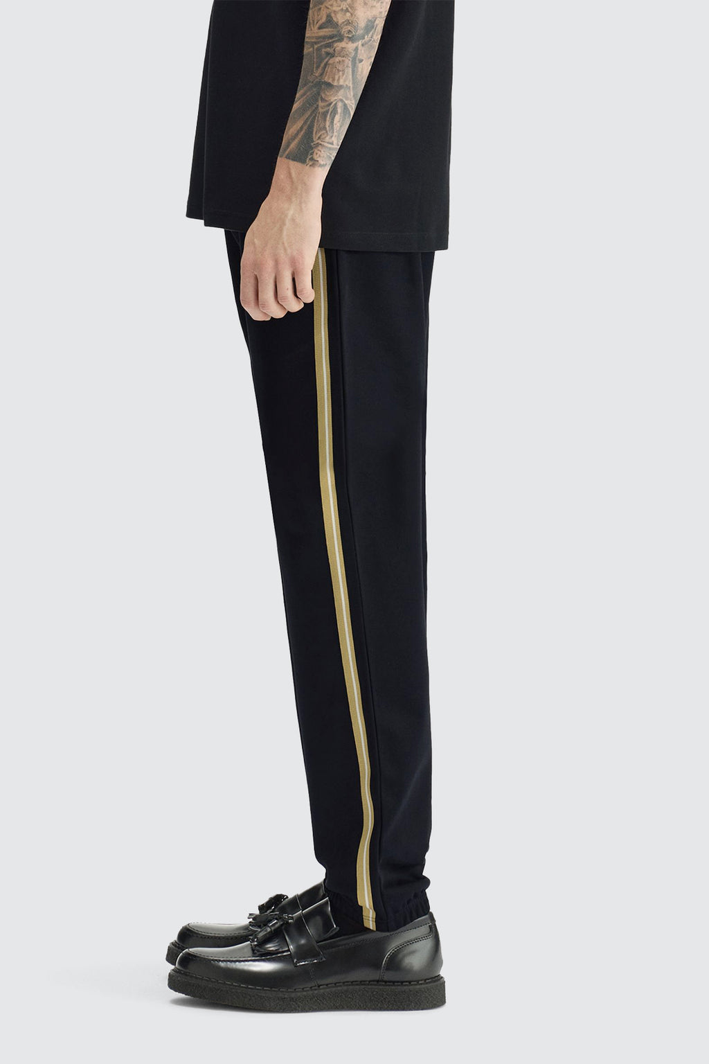 Fred Perry Stripe Tape Track Pant Black/Champagne
