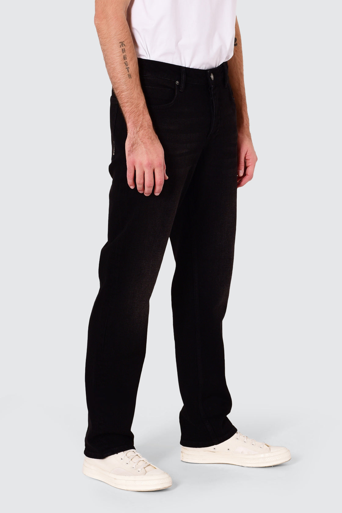 Neuw Ray Straight Riviera Jean 32L Faded Black
