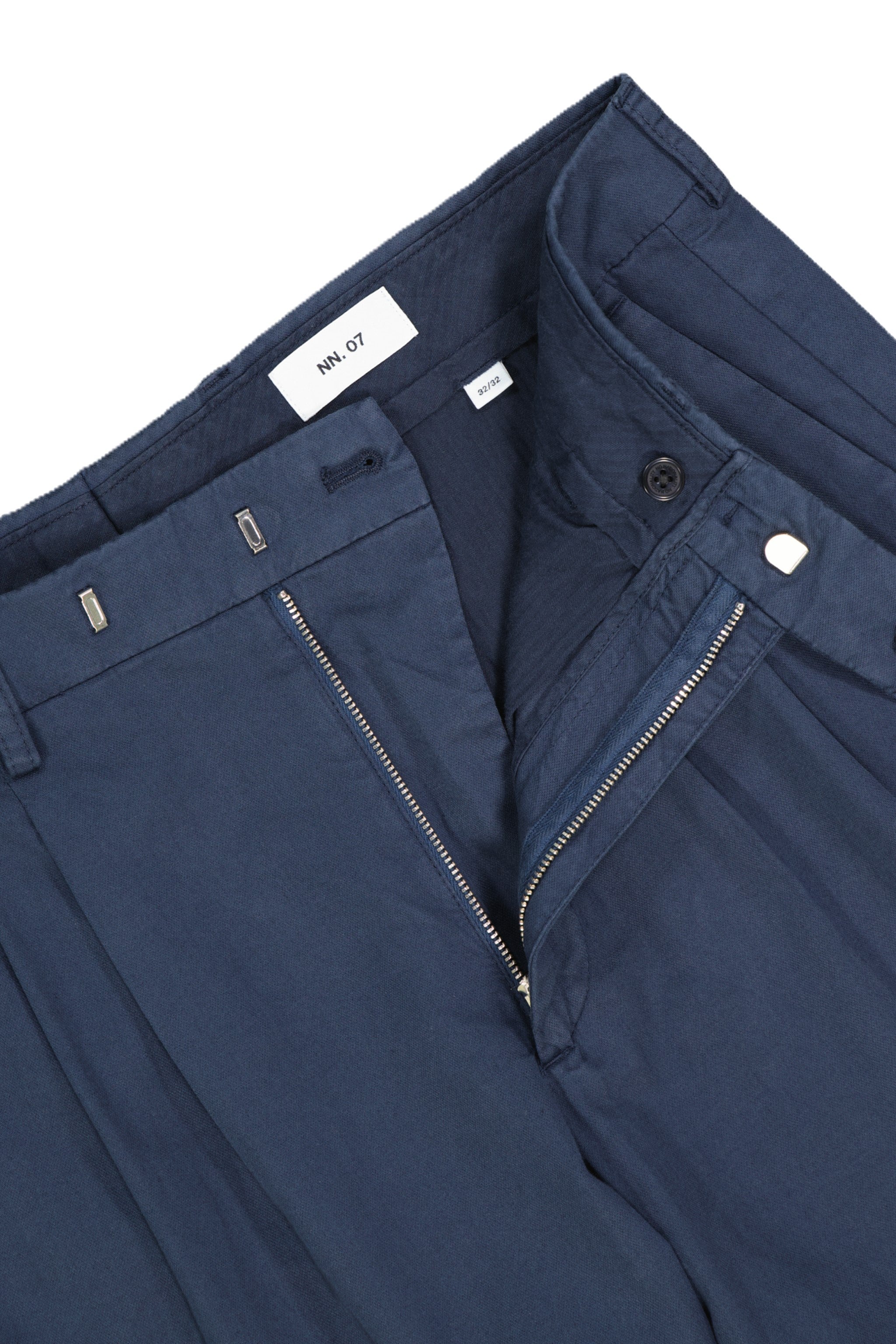 NN07 1803 Fritz Pleated Taper Trouser L32 Navy Blue