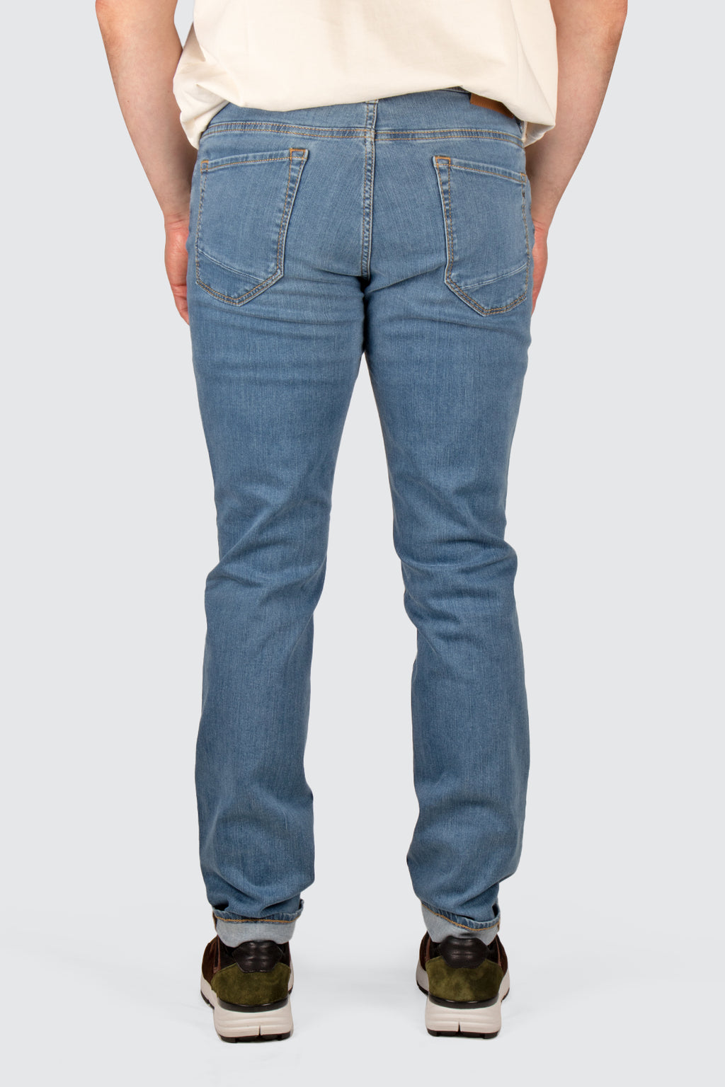 Brax Chuck Jean 34L Slightly Blue Used